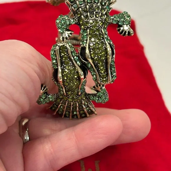 Vintage Kenneth Jay Lane Green Crystal Alligator Reptile Bracelet - Picture 4 of 7